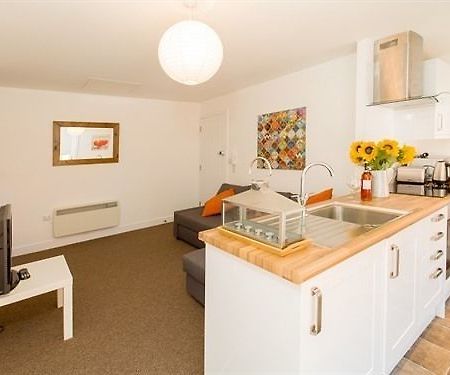 Beddoe Apartments Premier Lodge Eastleigh Near Winchester And Southampton Ngoại thất bức ảnh
