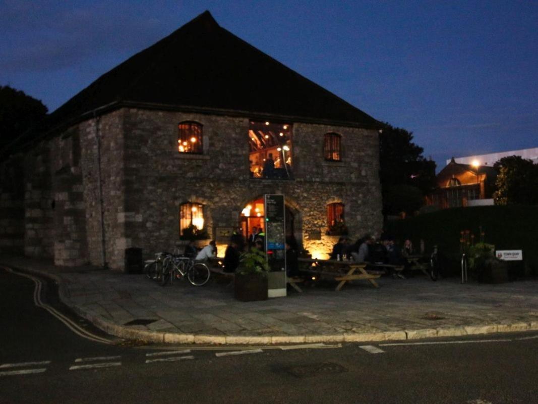 Beddoe Apartments Premier Lodge Eastleigh Near Winchester And Southampton Ngoại thất bức ảnh