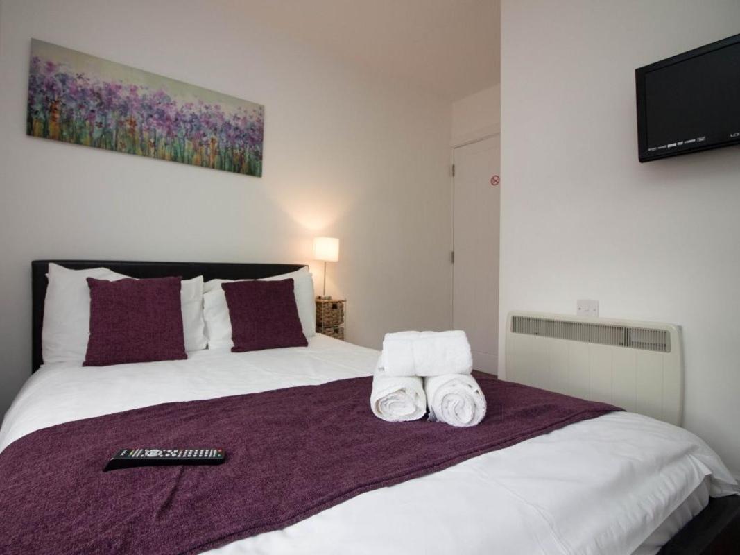 Beddoe Apartments Premier Lodge Eastleigh Near Winchester And Southampton Ngoại thất bức ảnh