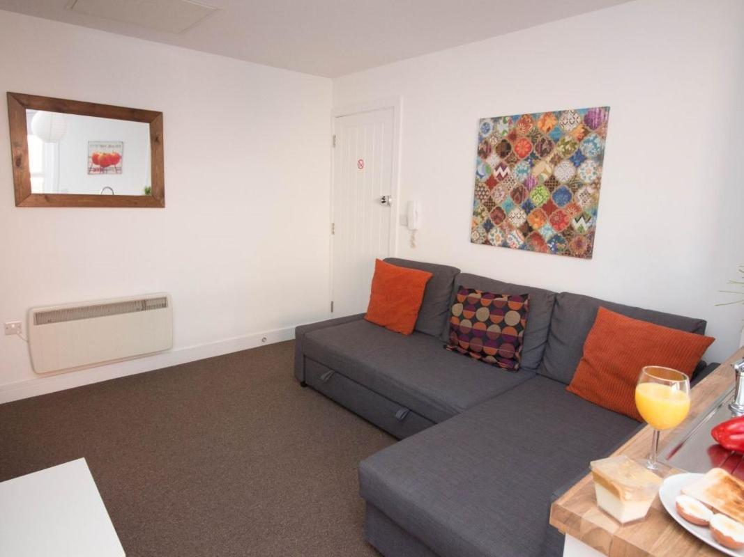 Beddoe Apartments Premier Lodge Eastleigh Near Winchester And Southampton Ngoại thất bức ảnh